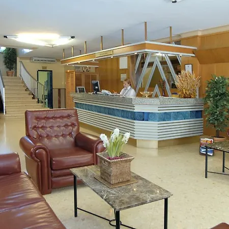 Hotel Whala!fun El Arenal (Mallorca)
