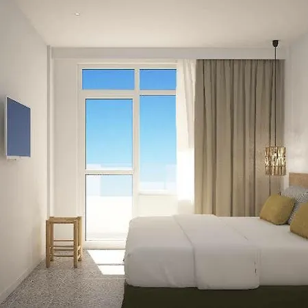 Whala!fun Hotel 4*